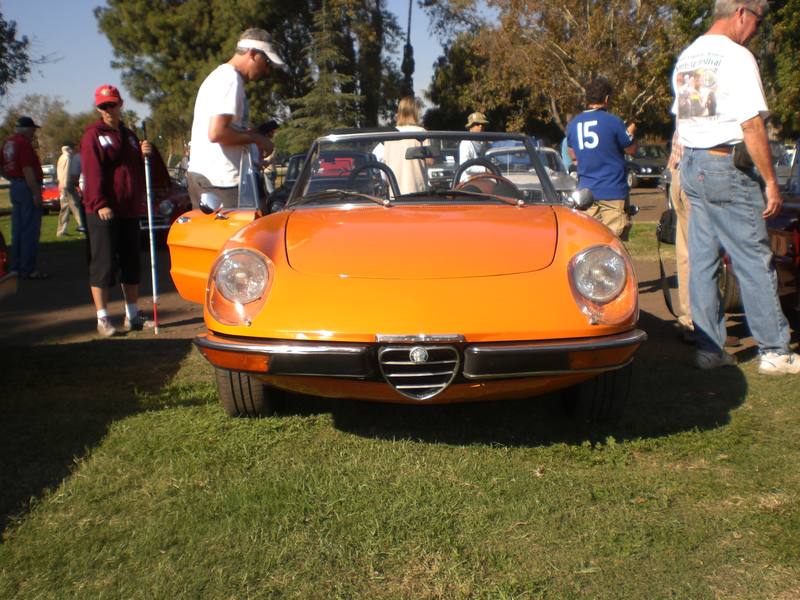 Illustration for article titled Lots of Pictures of the Cool Cars of France and Italy in Van Nuys, CA Yesterday Part 1